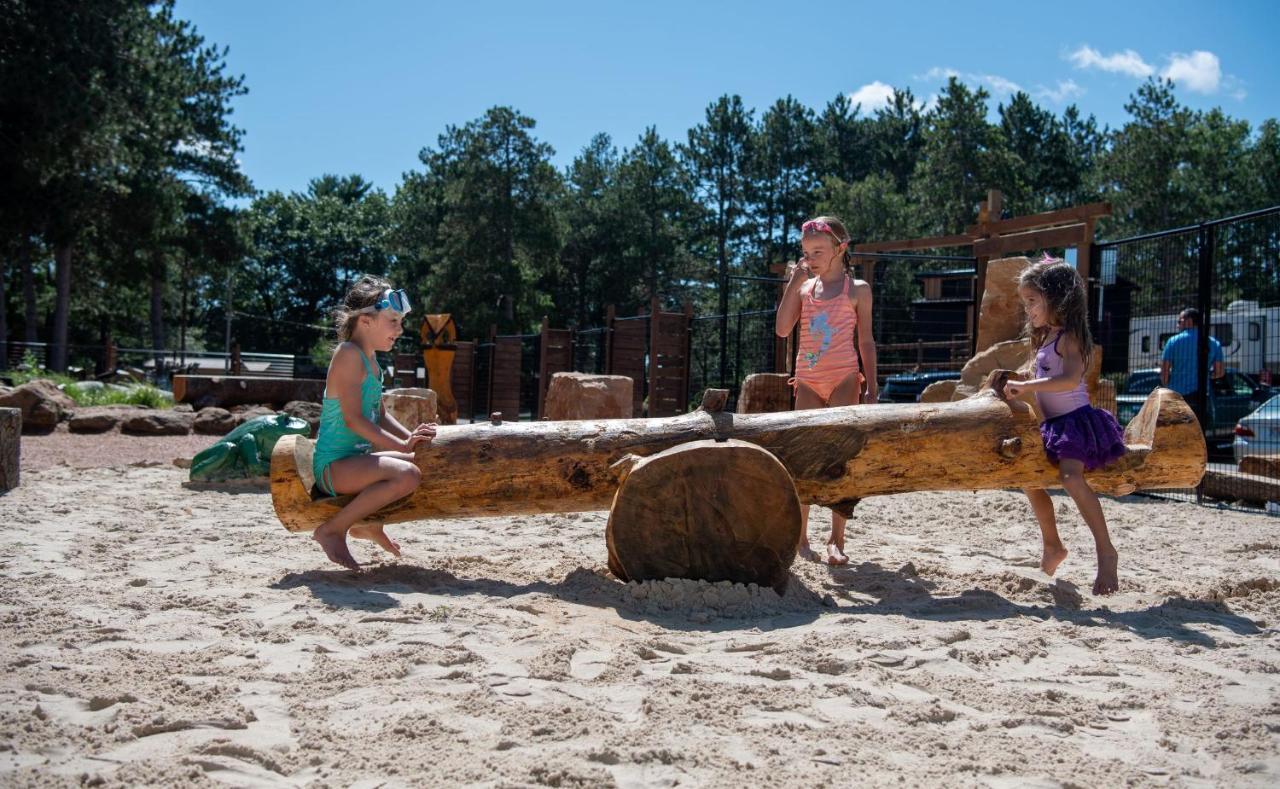 Natura Treescape Resort Wisconsin Dells Εξωτερικό φωτογραφία