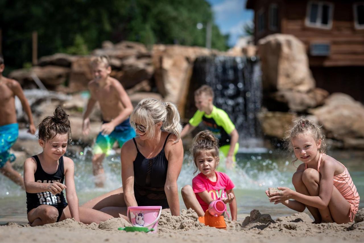 Natura Treescape Resort Wisconsin Dells Εξωτερικό φωτογραφία